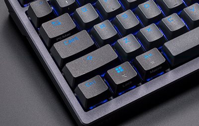 Nahaufnahme der ROG Azoth PBT-Keycaps